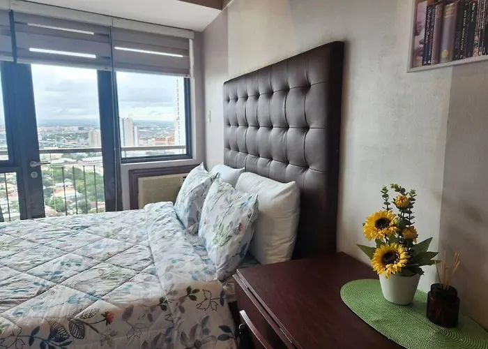 Kl Tower Cosy With Balcony Sauna Gym Pool Near Greenbelt