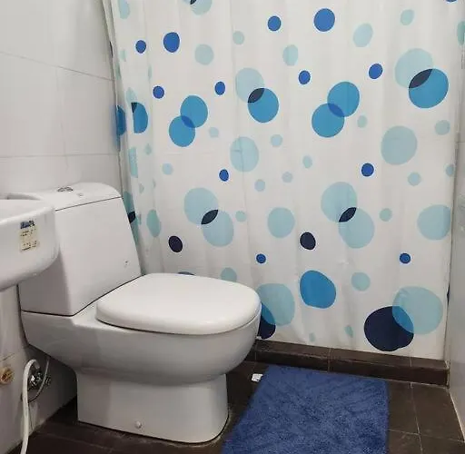شقة Kl Tower Cosy With Balcony Sauna Gym Pool Near Greenbelt