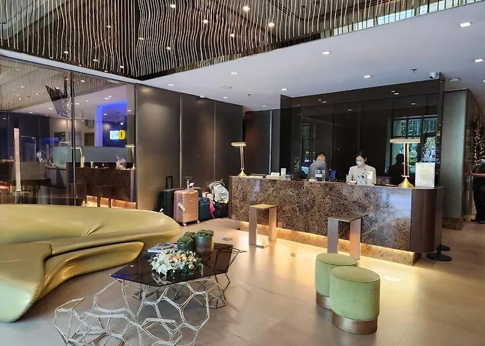 Kl Tower Cosy With Balcony Sauna Gym Pool Near Greenbelt